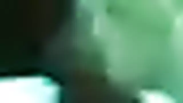Ozbek ayol ormonda yashirin kamerada jinsiy aloqada bolmoqda