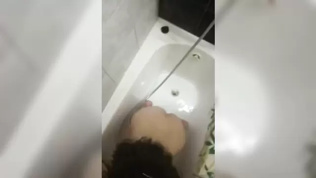 Hammomdagi ozbek ayolidan haqiqiy ohak